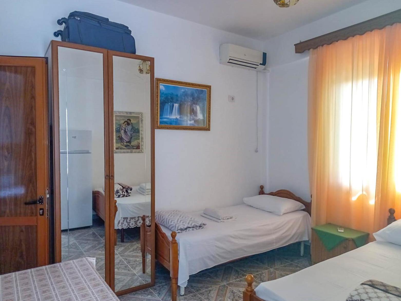 Sea View Apartments Vlorë 客房 照片
