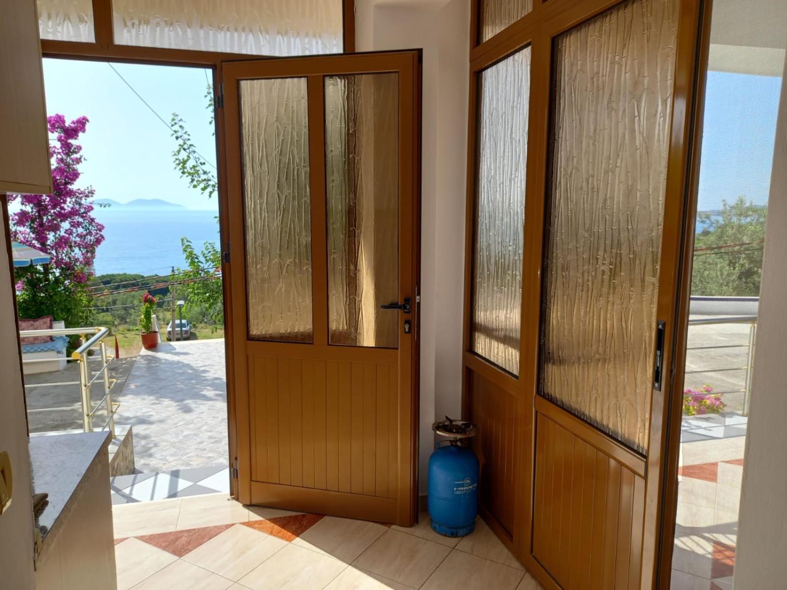 Sea View Apartments Vlorë 外观 照片